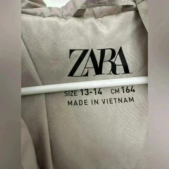 ZARA Kids Neutral/Tan Colored Puffer Jacket Size 13/14 - Picture 3 of 6